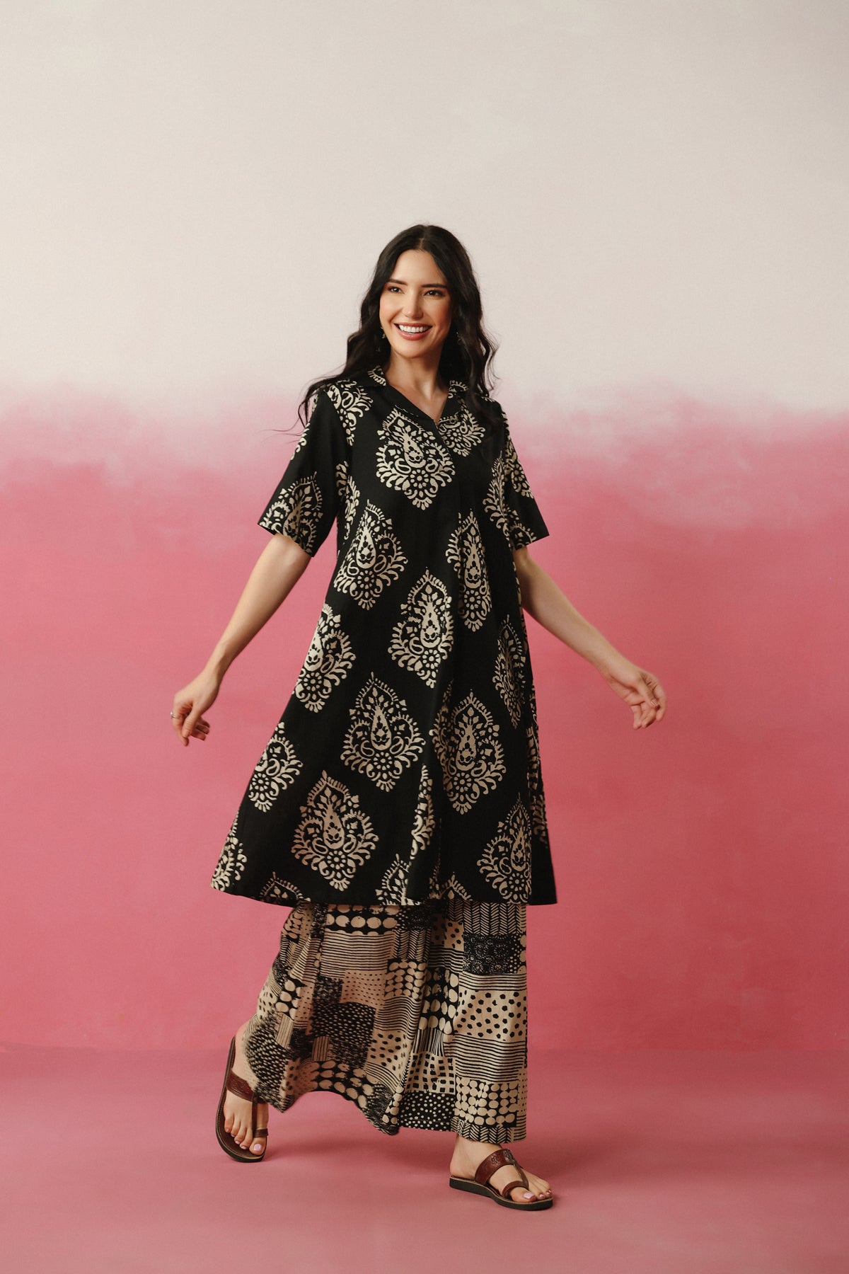 Black Printed Relaxed Fit Kurta Set