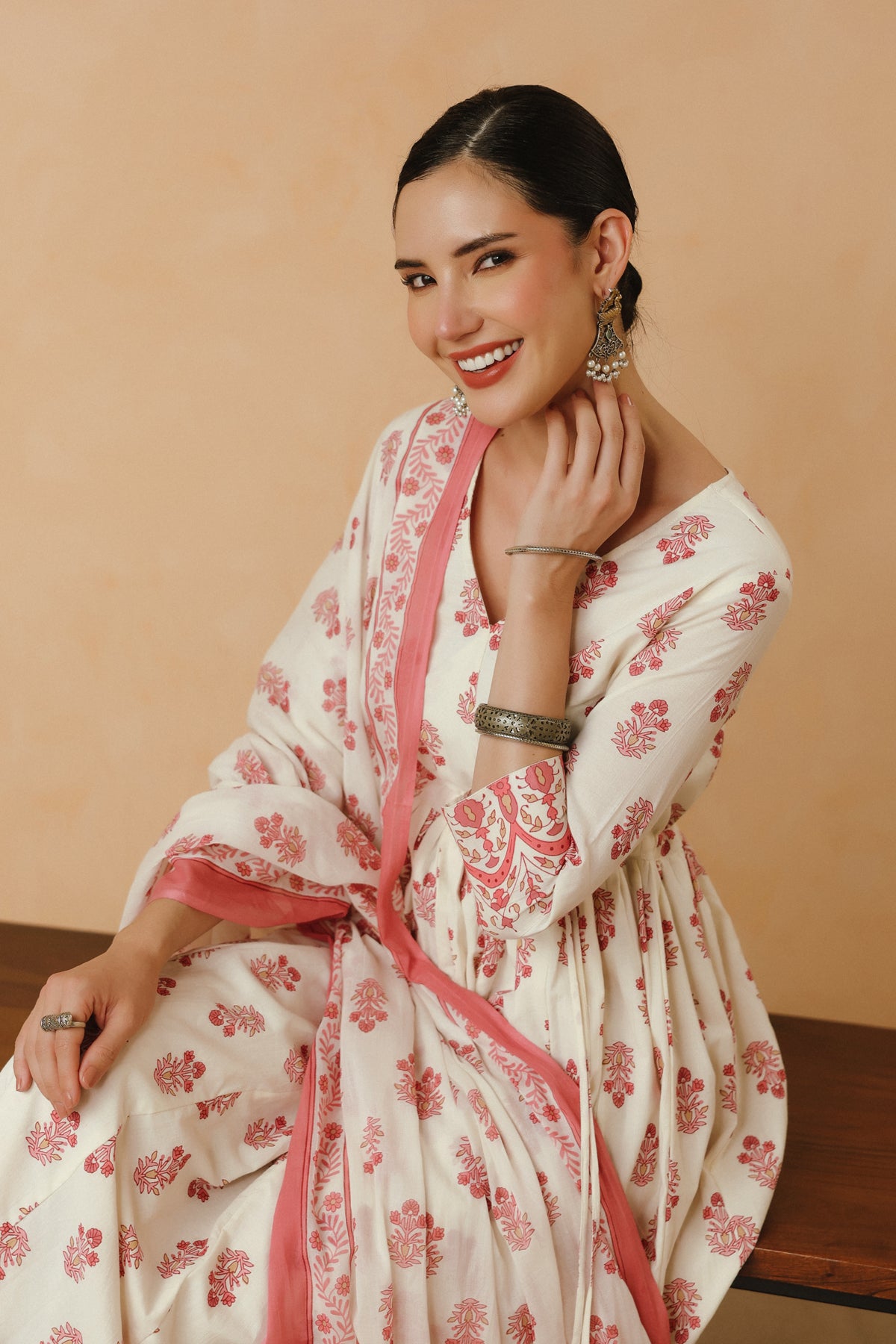 White Pink Floral Printed Cotton Kurta Set with Dupatta
