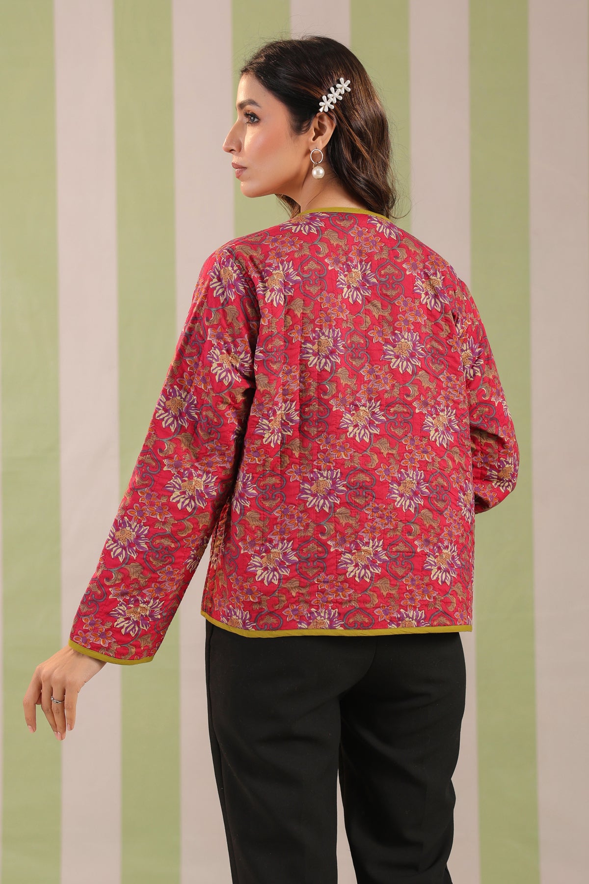 Pink Floral Printed Free-Size Quilted Cotton Jacket