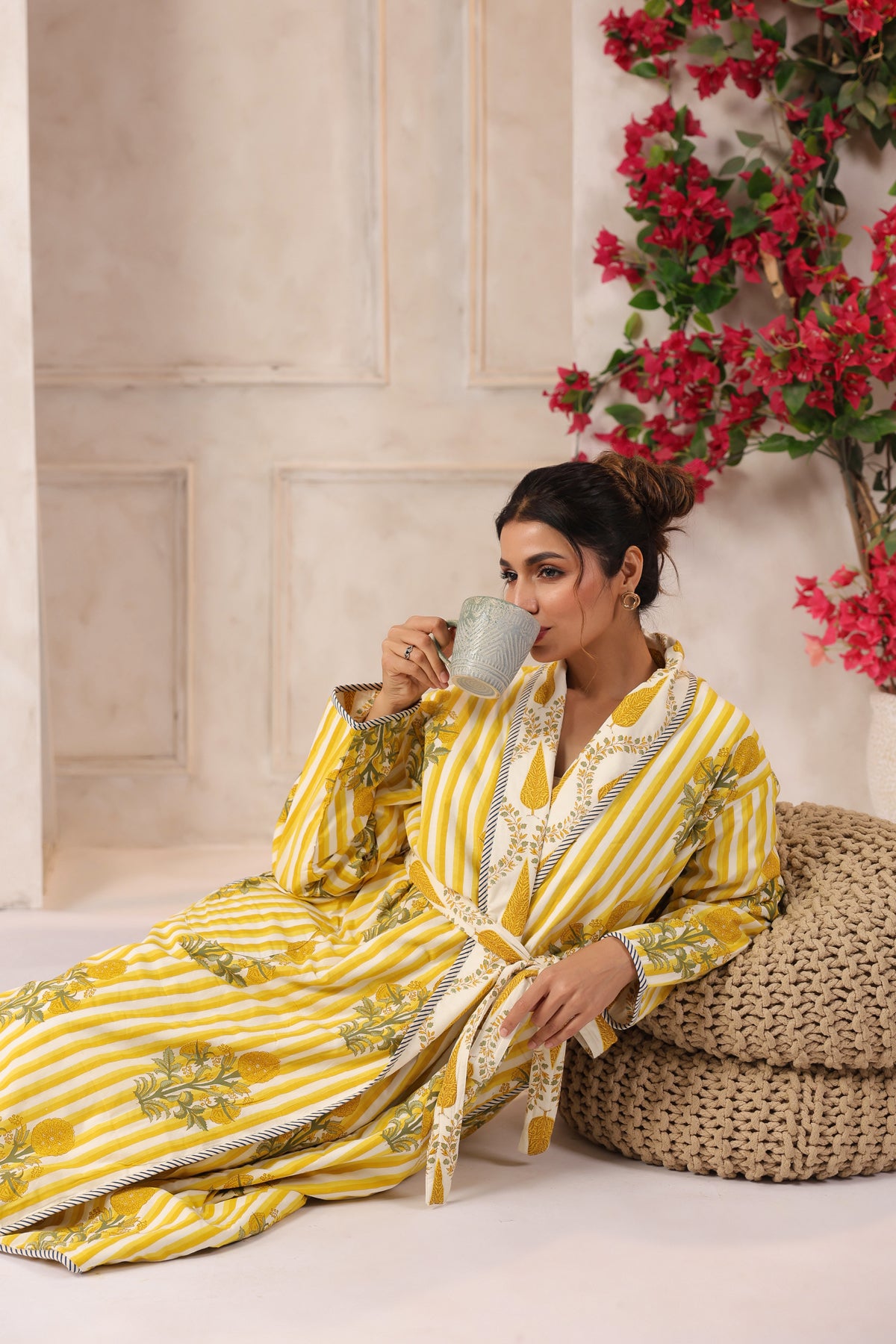 Yellow Stripes Printed Reversible Quilted Robes