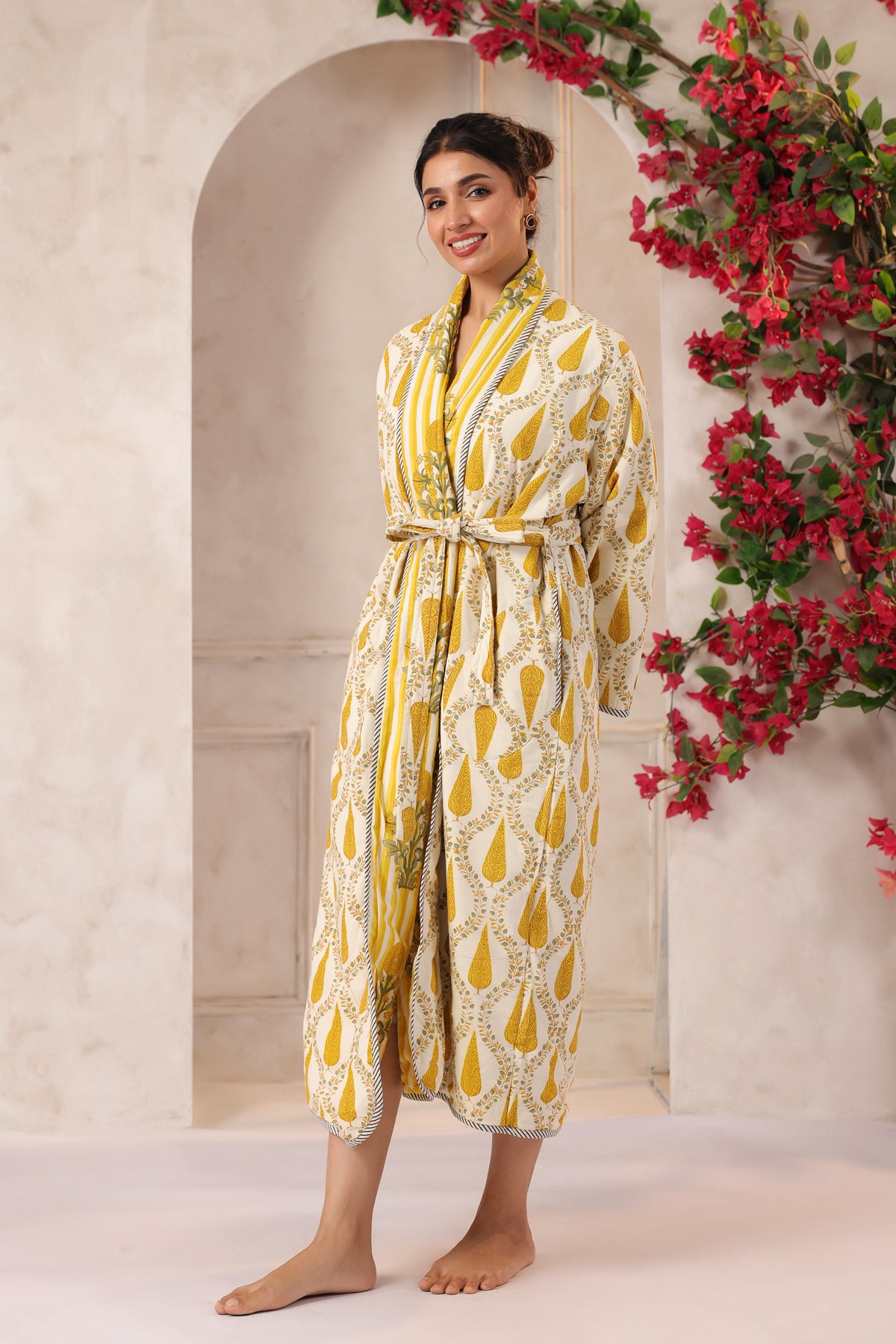 Yellow Stripes Printed Reversible Quilted Robes