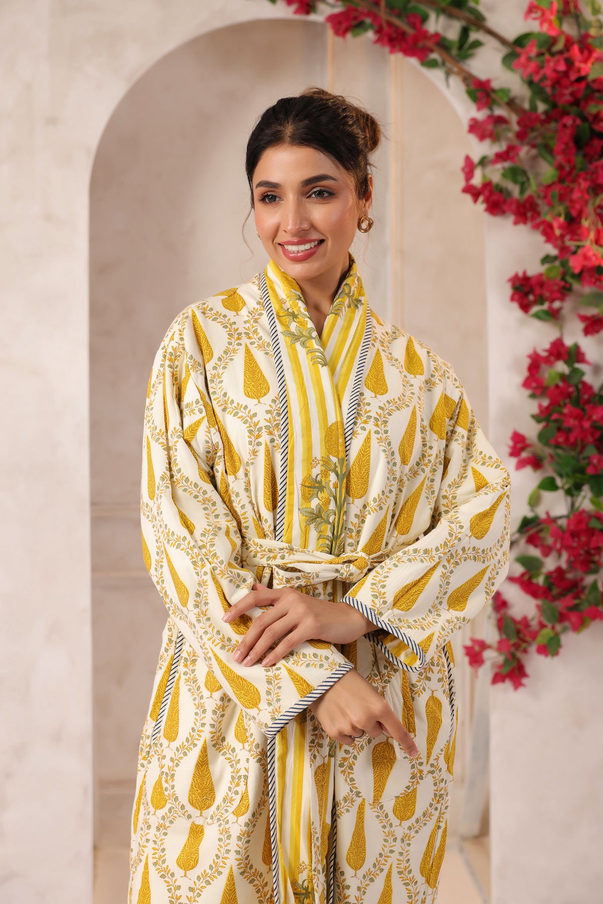Yellow Stripes Printed Reversible Quilted Robes