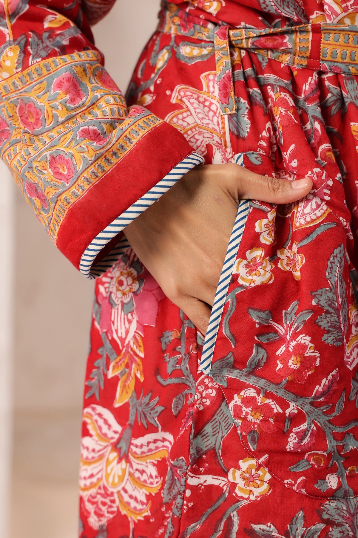 Laali Printed Reversible Quilted Robes