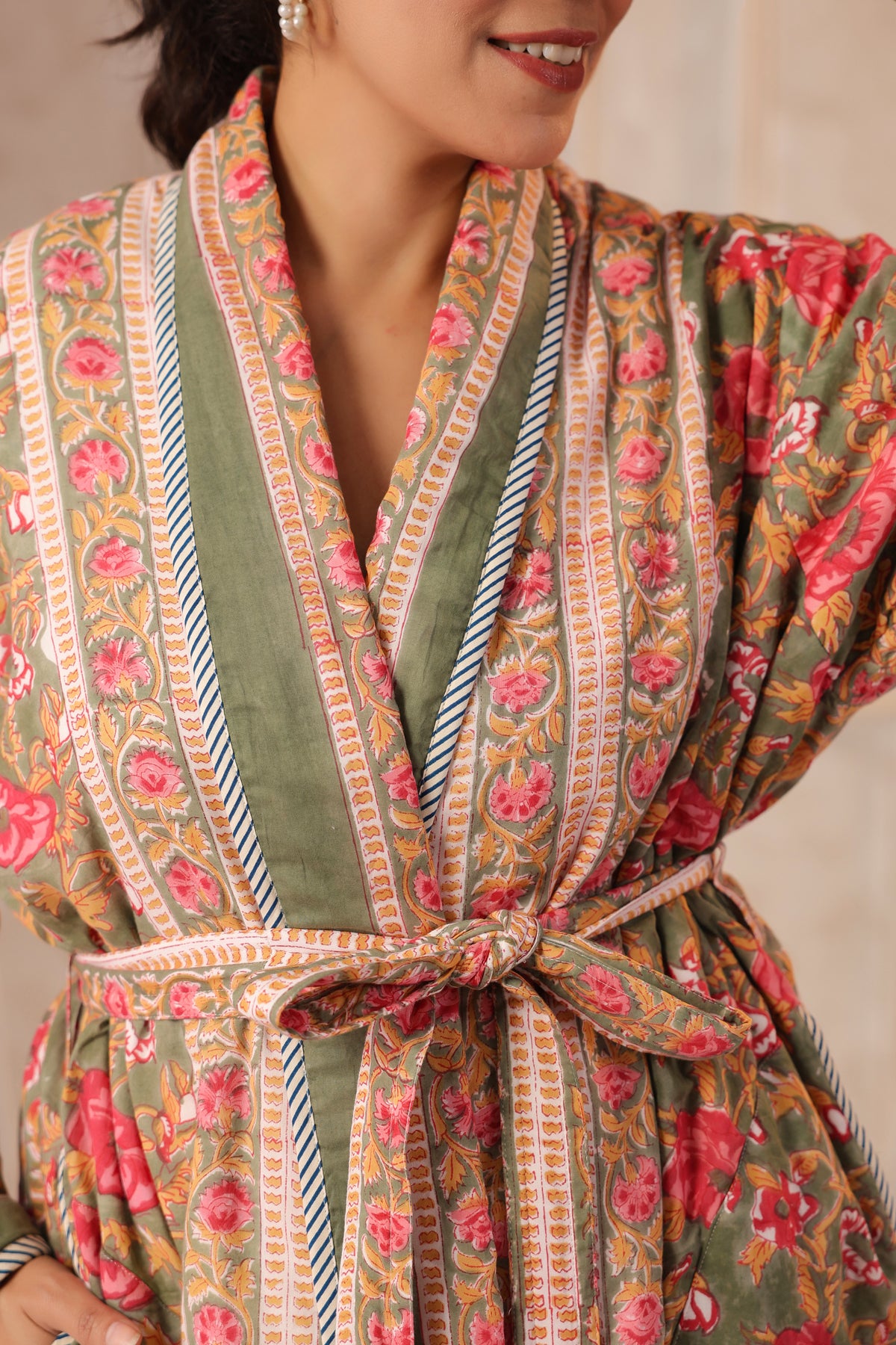Green Floral Rose Printed Reversible Quilted Robes