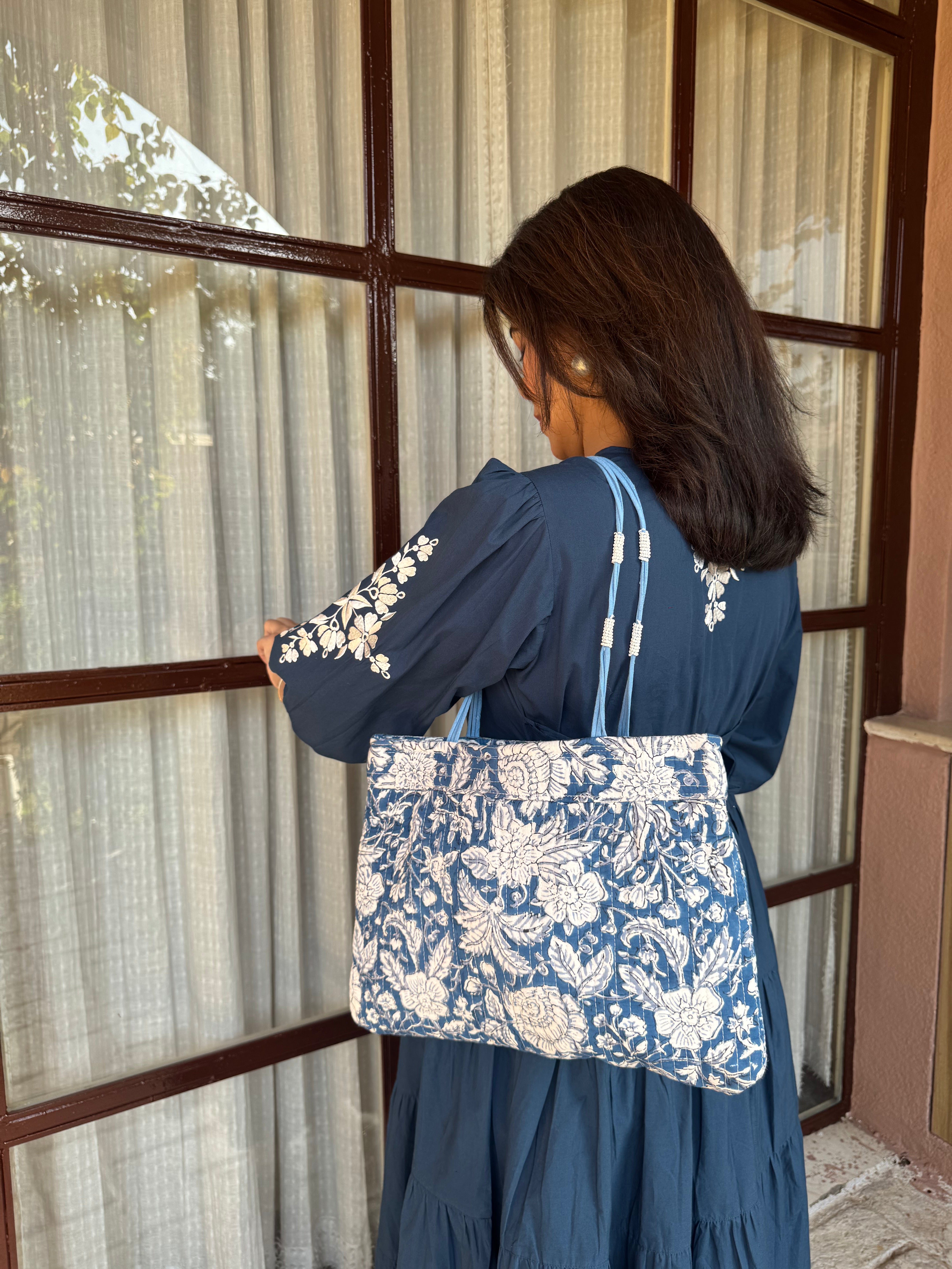 Blue Floral Shoulder Bag with Zip