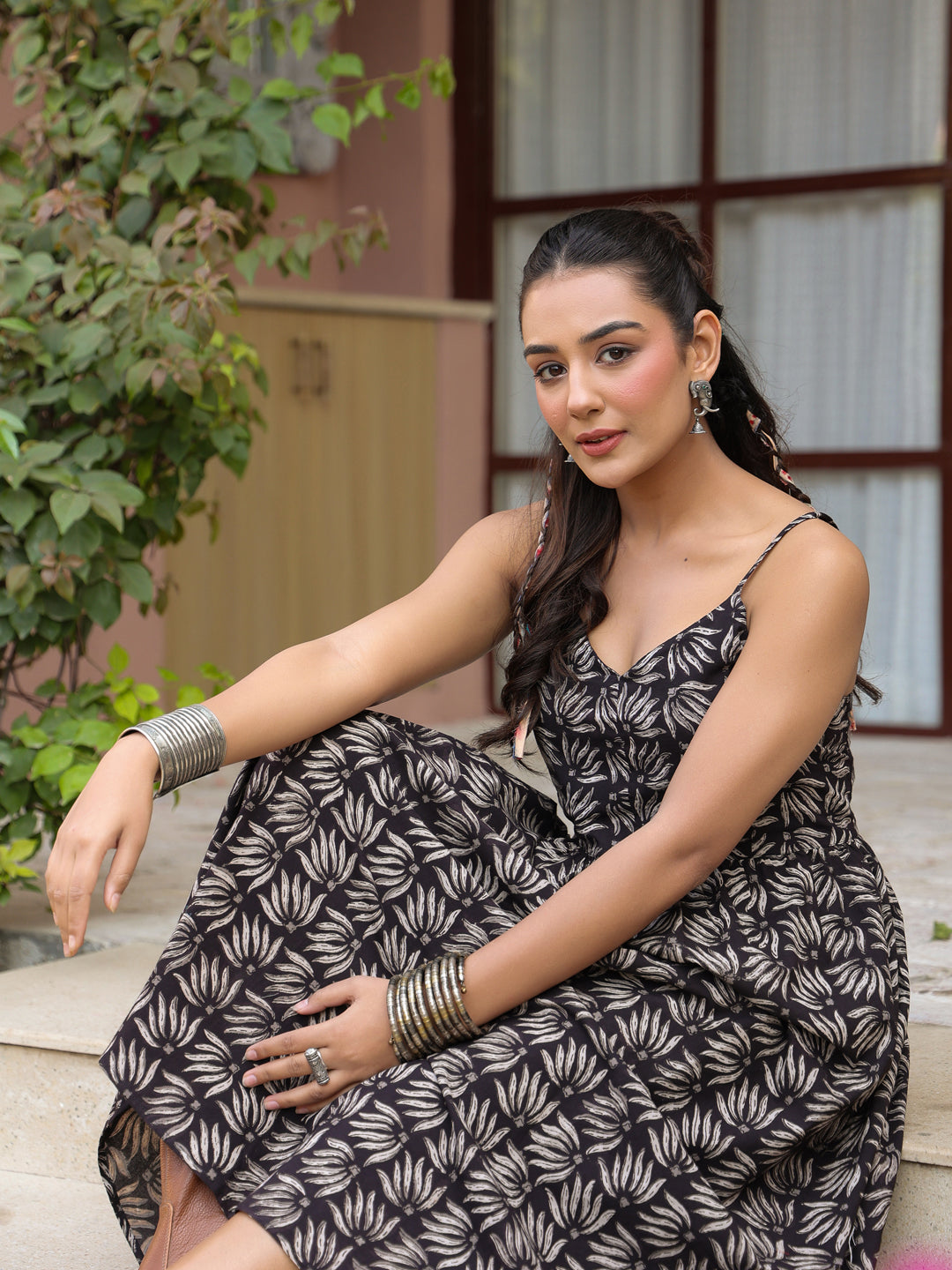 Black Booti Handblock Printed Sleeveless Midi Dress