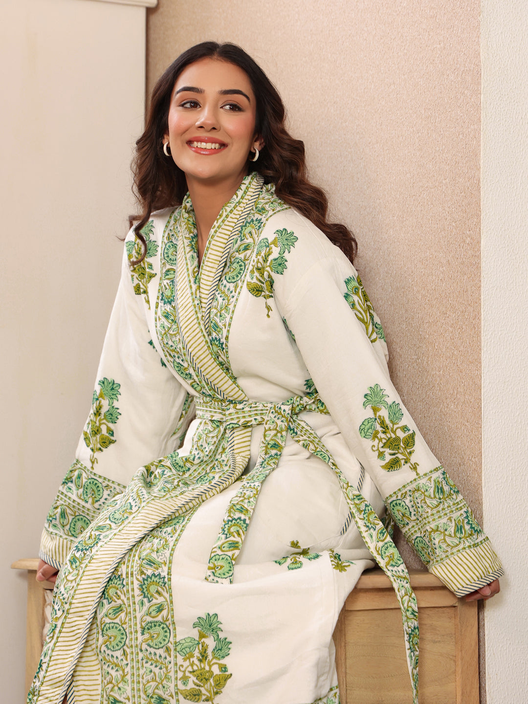 Good Earth Quilted Reversible Robe