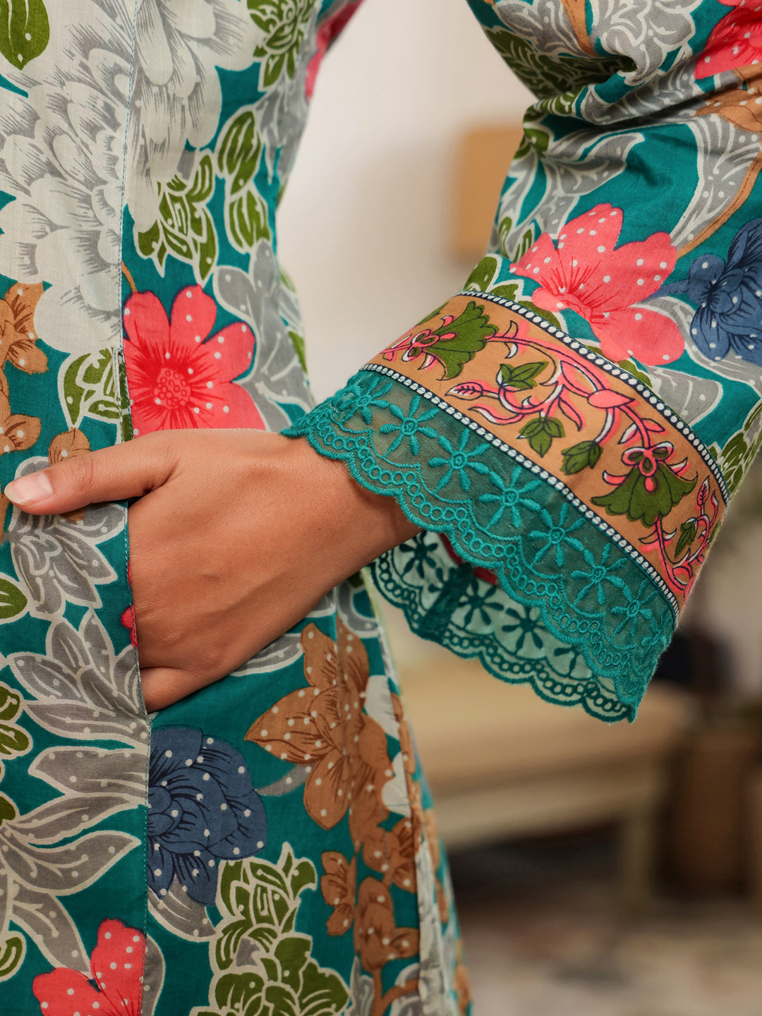 Green Printed Pakistani-Style Suit Kurta Set