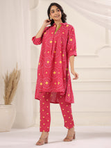 Deep Pink Bandhej Printed Anti-Fit/Lose-Fit Kurta with Pants