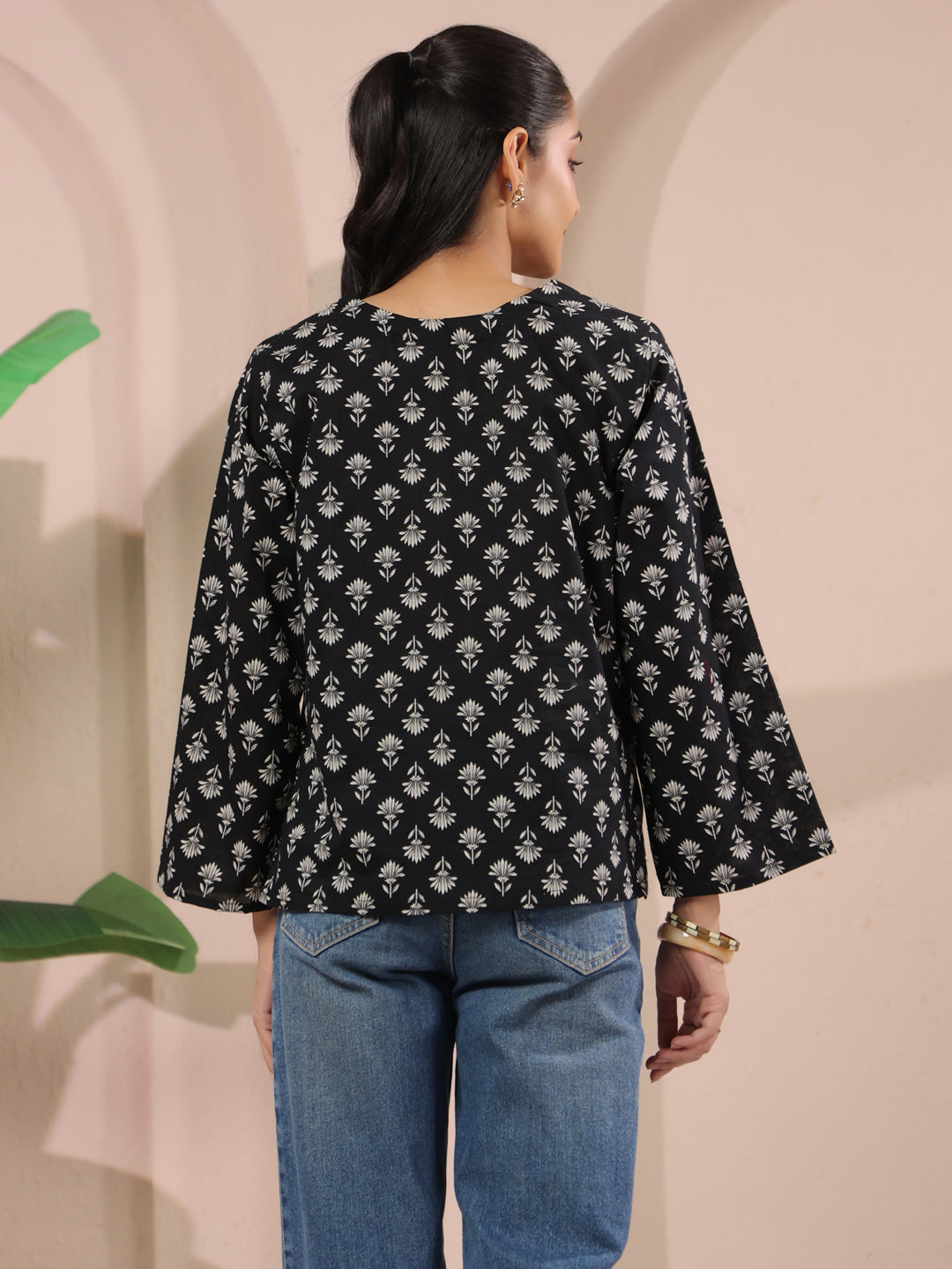 Black Booti Printed V-Neck Cotton Top