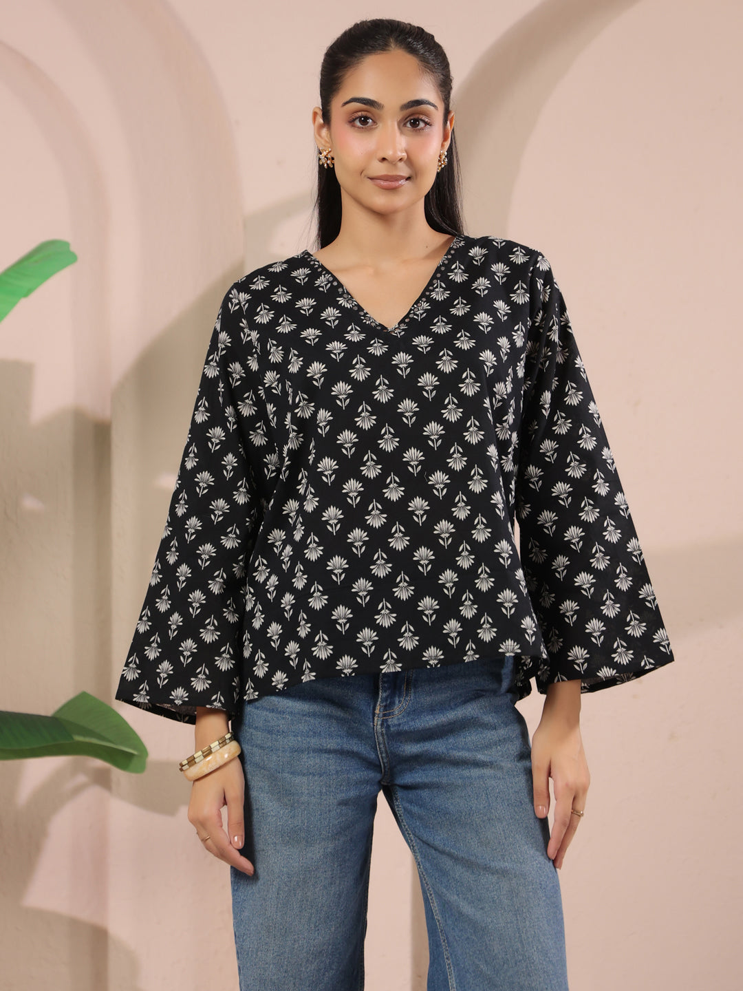 Black Booti Printed V-Neck Cotton Top