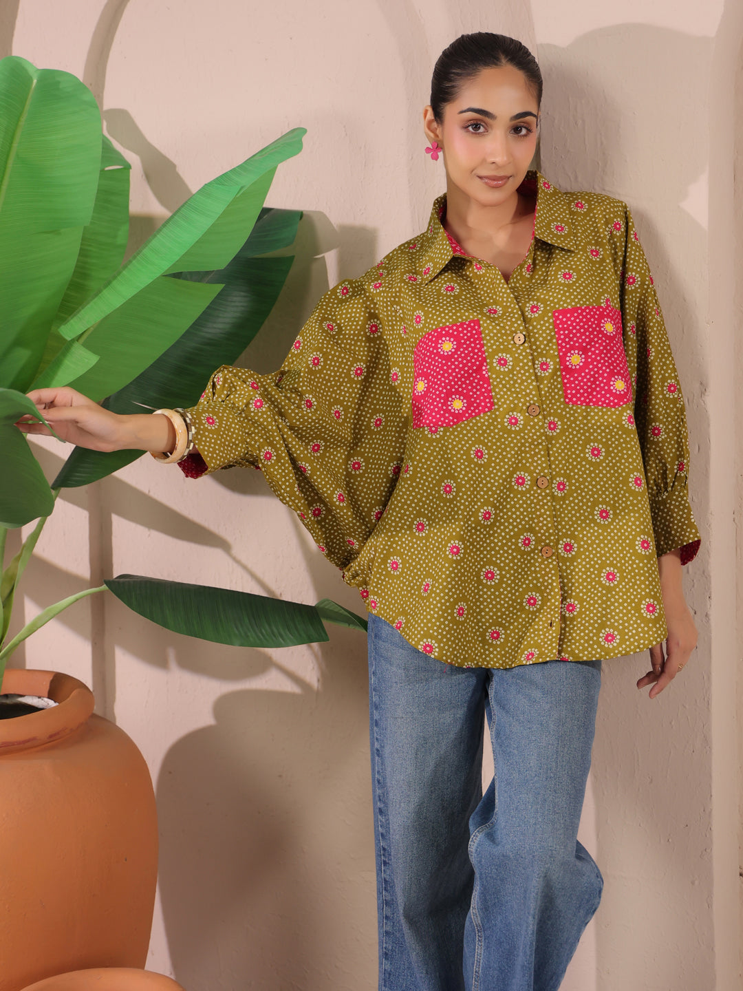 Green Bandhej Printed Anti-Fit Shirt with Patch Pockets